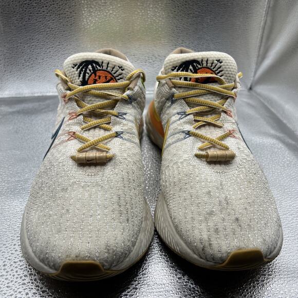 Nike Men Size 10.5 | DV1744-141 React Infinity Run Flyknit 3 Running Shoes - Picture 5 of 11
